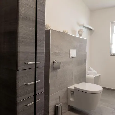 شقة Ostseebad-zinnowitz-kernsanierte-maisonette-wohnung-himmel *