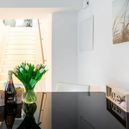 アパート Ostseebad-zinnowitz-kernsanierte-maisonette-wohnung-himmel ツィノヴィッツ