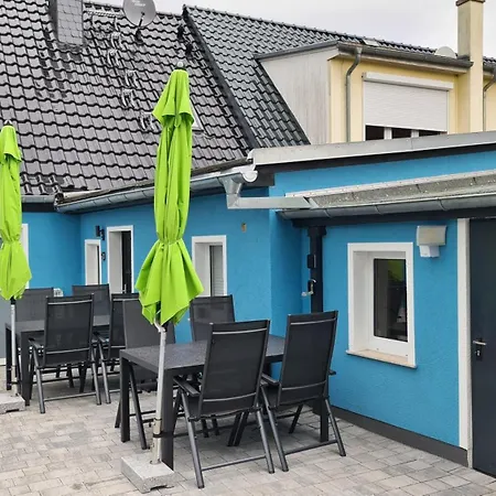 Ostseebad-zinnowitz-kernsanierte-maisonette-wohnung-himmel アパート